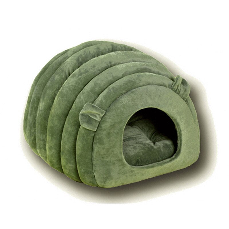 Grotte douillette pour chat