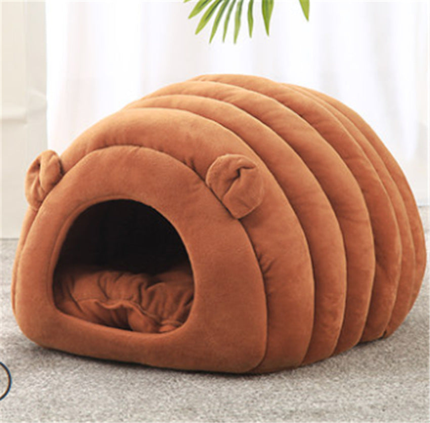 Grotte douillette pour chat