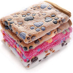 Fleece blanket for dogs and cats
