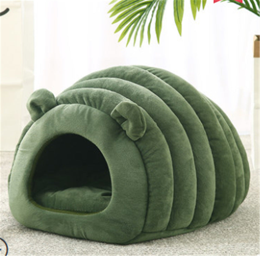 Grotte douillette pour chat